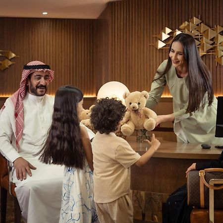Golden Sands Suites Дубай Экстерьер фото